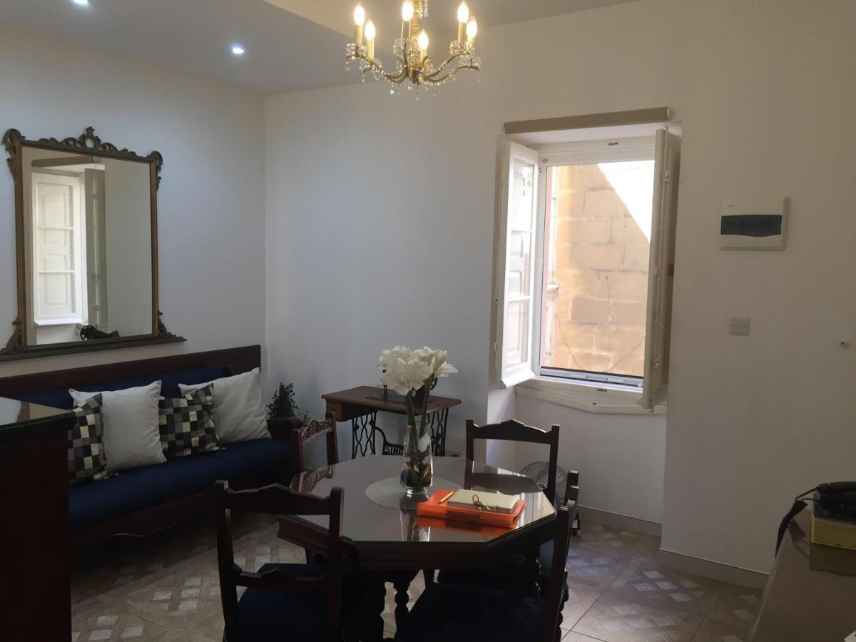 Rose Building Apartment Cospicua Ngoại thất bức ảnh